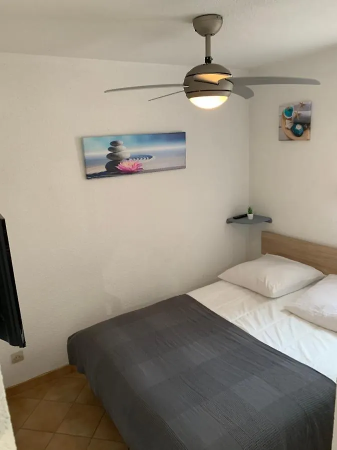 לה-לונד-לה-מורה Appartement Bord De Mer דירה