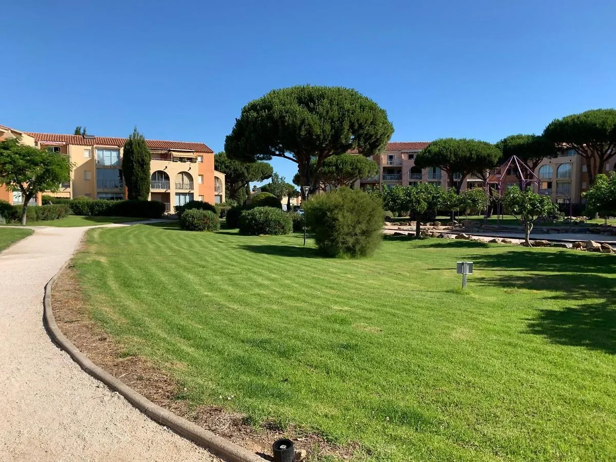 Apartment Appartement Bord De Mer La Londe-les-Maures