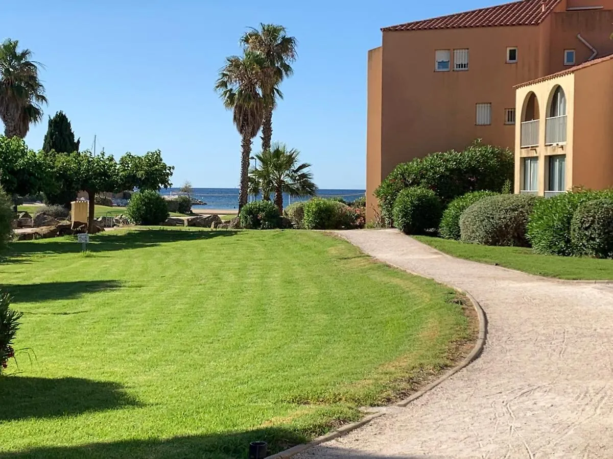Appartement Bord De Mer contacts